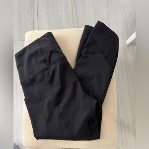 Lululemon Pace Rival 22inches